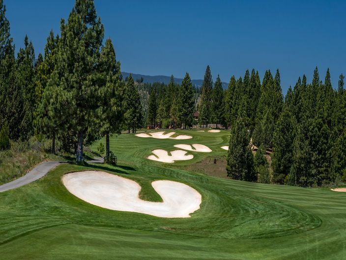 The Dragon Golf Course at Nakoma Resort