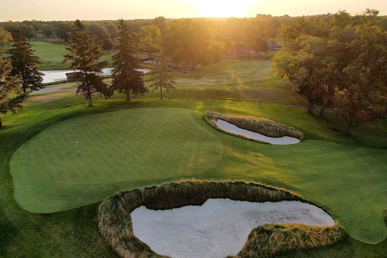 The Club at Lac La Belle