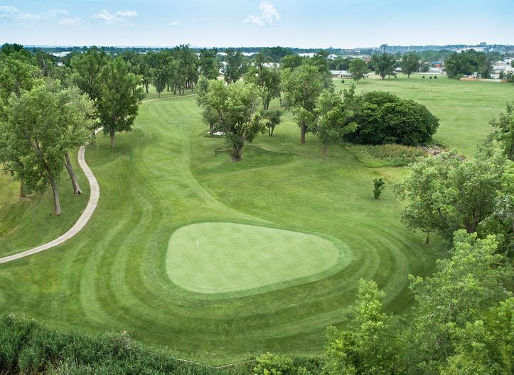 Shoreline Golf Course