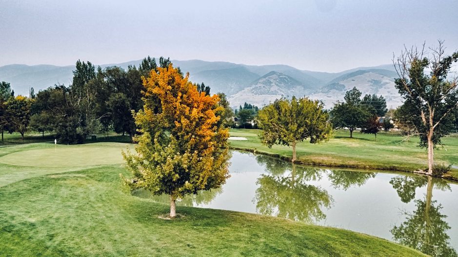 Lakeside Golf Course
