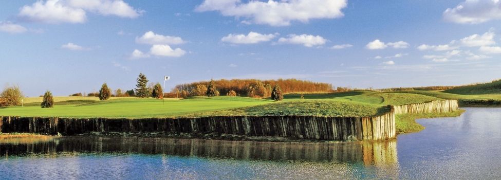 Fox Creek and The National at Par 5 Resort