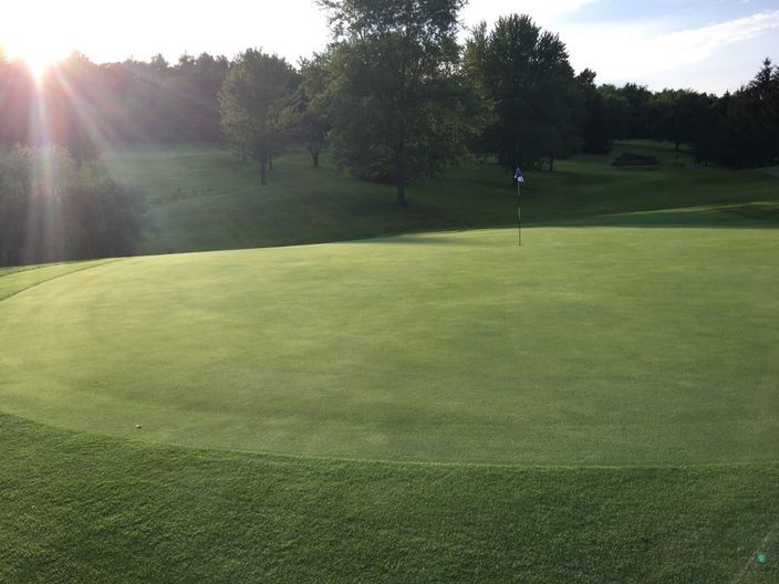 Western Turnpike Golf Club