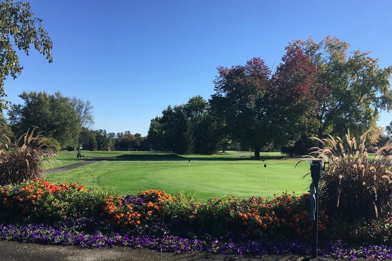 Western Turnpike Golf Club